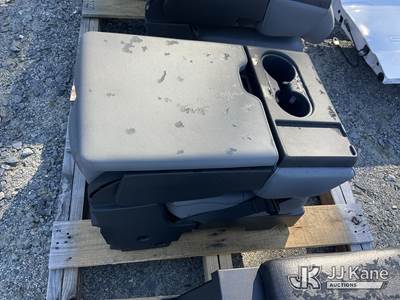 Pallet Of (5) Ford Center Consoles (Duke Unit) (New/Unused)