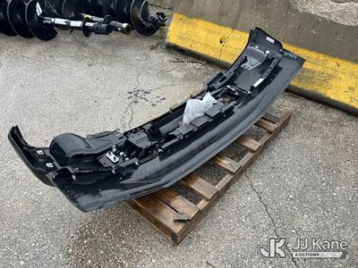 Ford Front Bumper NOTE: This unit is being sold AS IS/WHERE IS via Timed Auction and is located in Kansas City
