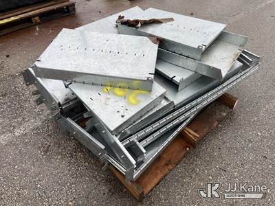Metal Drawers NOTE: This unit is being sold AS IS/WHERE IS via Timed Auction and is located in Kansas City