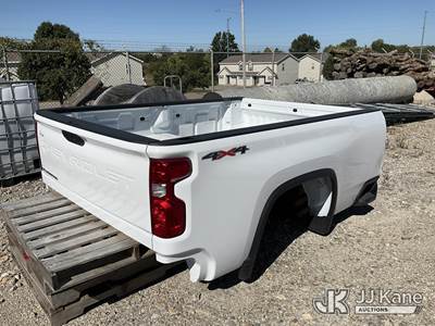 2026 Chevrolet 3500 8FT Bed with Tailgate and Bumper