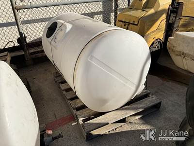 300 Gallon Water Tank