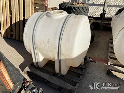 225 Gallon Water Tank