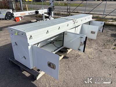 Used white painted aluminum box with grip strut top, 162" x 33" x 24"
