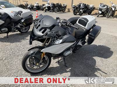 2016 BMW R1200RT Motorcycle