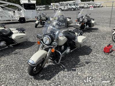 2015 Harley-Davidson FLHP Motorcycle