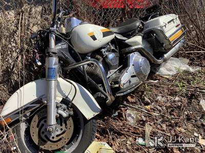 2005 Harley-Davidson FLHPI Motorcycle