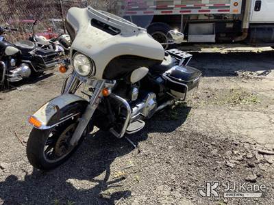 2016 Harley-Davidson FLHTP Motorcycle