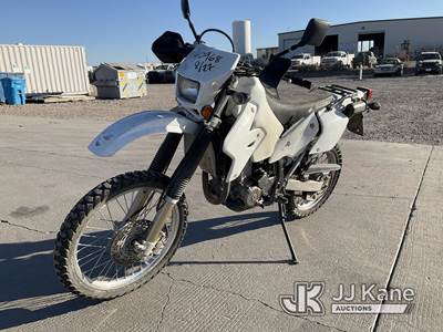 Suzuki DR-Z400 Motorcycle
