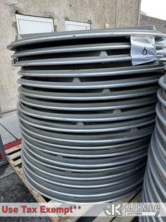 18 Mitylite Round Tables