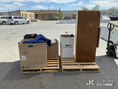 (2 Pallets) Office Decorations (Used)