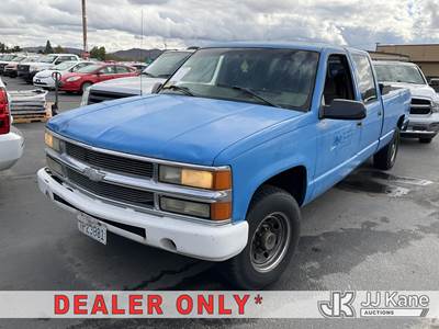 1998 Chevrolet C/K 3500 Crew-Cab Pickup Truck