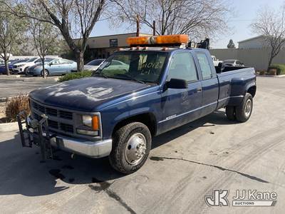 1996 Chevrolet C/K 3500 Extended-Cab Dual Wheel Pickup Truck
