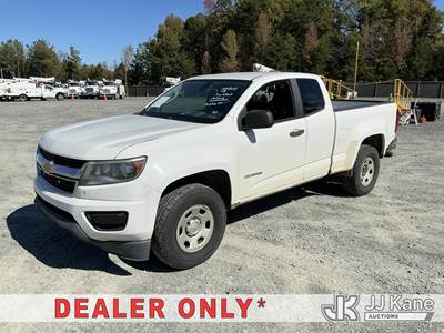 2015 Chevrolet Colorado Extended-Cab Pickup Truck