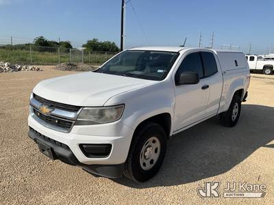 2015 Chevrolet Colorado Extended-Cab Pickup Truck