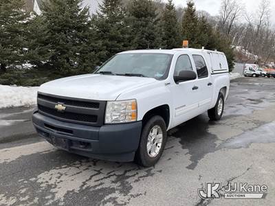 2010 Chevrolet Silverado 1500 2WD Hybrid Crew-Cab Pickup Truck