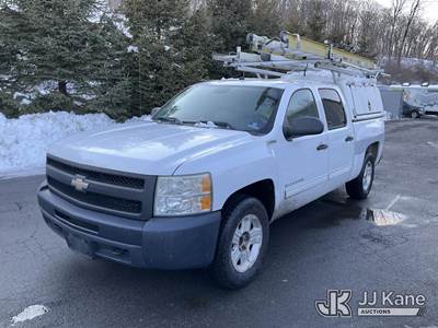 2010 Chevrolet Silverado 1500 2WD Hybrid Crew-Cab Pickup Truck