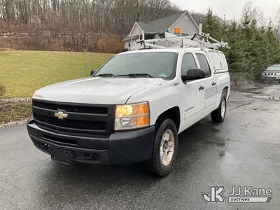 2010 Chevrolet Silverado 1500 2WD Hybrid Crew-Cab Pickup Truck