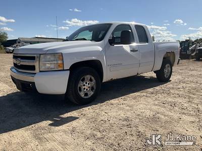 Chevrolet Silverado 1500 Truck