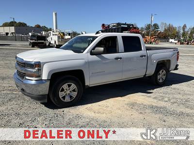 2018 Chevrolet Silverado 1500 4X4 Crew-Cab Pickup Truck