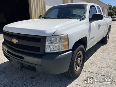 2012 Chevrolet Silverado 1500 4x4 Extended-Cab Pickup Truck