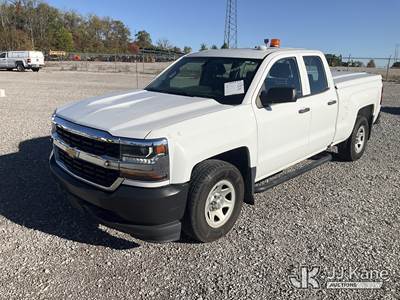 2017 Chevrolet Silverado 1500 4x4 Extended-Cab Pickup Truck