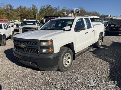 2015 Chevrolet Silverado 1500 Work Truck Double Cab Extended-Cab Pickup Truck