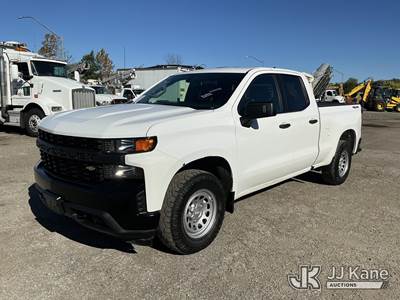 2019 Chevrolet Silverado 1500 4x4 Extended-Cab Pickup Truck