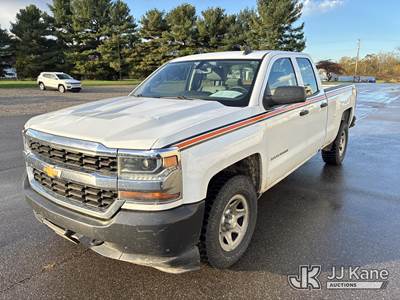 2017 Chevrolet Silverado 1500 4x4 Extended-Cab Pickup Truck