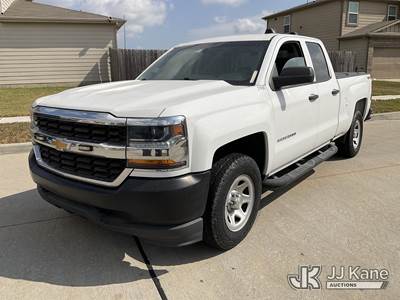 2019 Chevrolet Silverado 1500 4x4 Extended-Cab Pickup Truck
