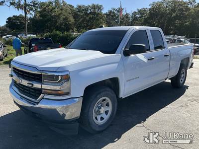 2018 Chevrolet Silverado 1500 4x4 Extended-Cab Pickup Truck