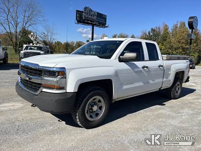 2017 Chevrolet Silverado 1500 4x4 Extended-Cab Pickup Truck