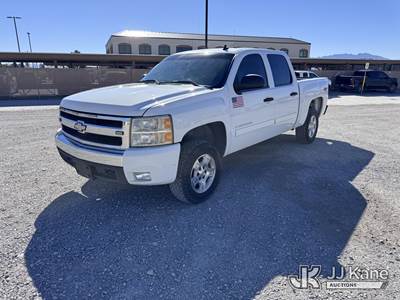 2007 Chevrolet Silverado 1500 Crew-Cab Pickup Truck