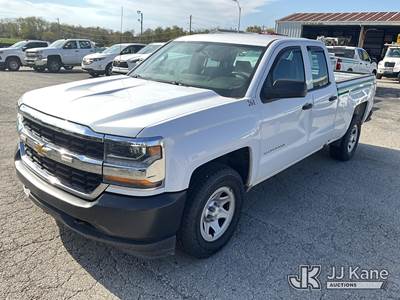 2017 Chevrolet Silverado 1500 4x4 Extended-Cab Pickup Truck