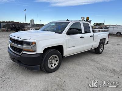 2019 Chevrolet Silverado 1500 4x4 Extended-Cab Pickup Truck