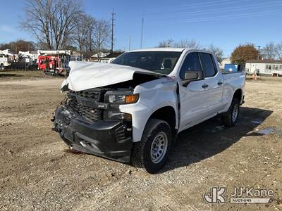 2019 Chevrolet Silverado 1500 Extended-Cab Pickup Truck