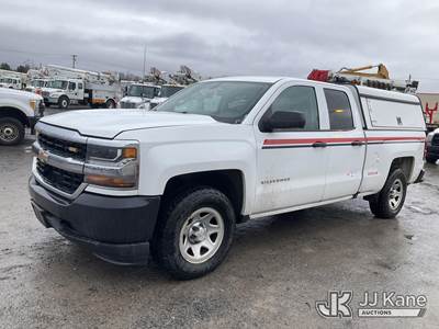 2019 Chevrolet Silverado 1500 4x4 Extended-Cab Pickup Truck