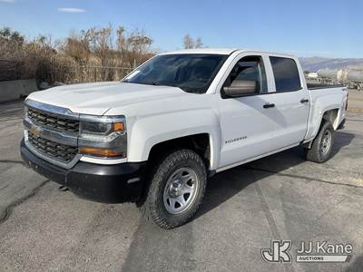 2018 Chevrolet Silverado 1500 4x4 Crew-Cab Pickup Truck