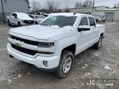 2018 Chevrolet Silverado 1500 4x4 Crew-Cab Pickup Truck