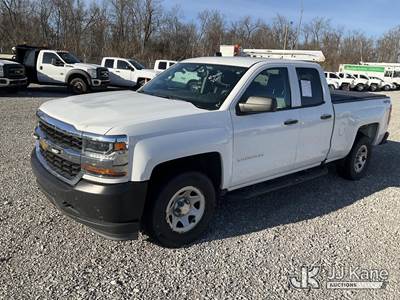 2019 Chevrolet Silverado 1500 4x4 Extended-Cab Pickup Truck