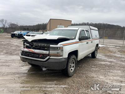 2016 Chevrolet Silverado 1500 4x4 Extended-Cab Pickup Truck