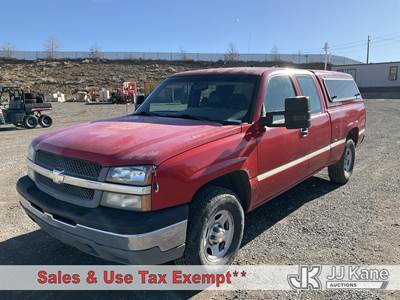 2003 Chevrolet Silverado 1500 4x4 Extended-Cab Pickup Truck