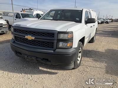 2014 Chevrolet Silverado 1500 Extended-Cab Pickup Truck