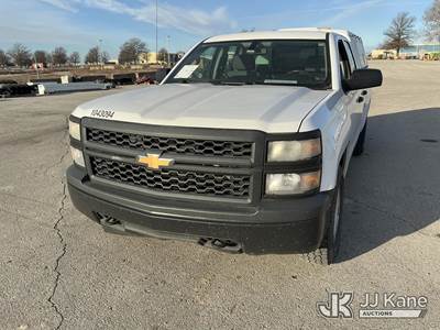 2014 Chevrolet Silverado 1500 Double-Cab Pickup Truck