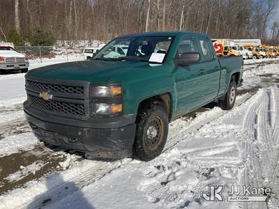 2015 Chevrolet Silverado 1500 Extended-Cab Pickup Truck