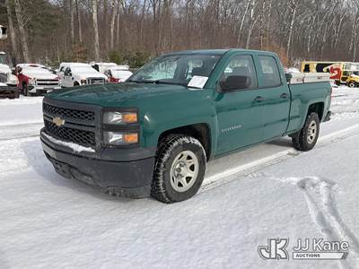 2015 Chevrolet Silverado 1500 Extended-Cab Pickup Truck