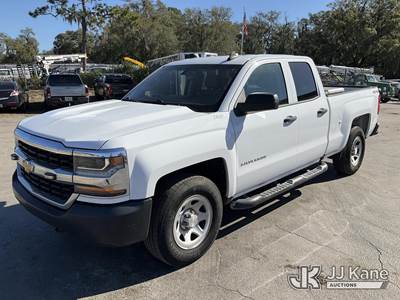 2018 Chevrolet Silverado 1500 4x4 Extended-Cab Pickup Truck