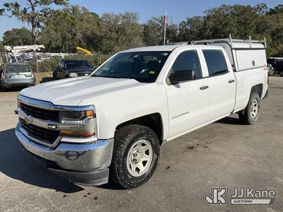 2018 Chevrolet Silverado 1500 4x4 Crew-Cab Pickup Truck