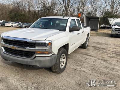 2017 Chevrolet Silverado 1500 4x4 Extended-Cab Pickup Truck