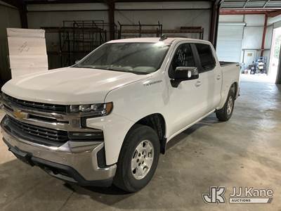 2019 Chevrolet Silverado 1500 4x4 Crew-Cab Pickup Truck