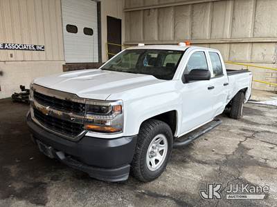 2017 Chevrolet Silverado 1500 4x4 Extended-Cab Pickup Truck